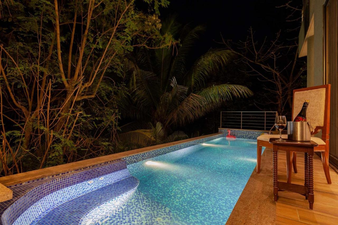 The Blue Horizon By Stayvista - Featuring A Beach-View Villa With A Swimming Pool, Indoor Games, And A Relaxing Balcony Alībāg Extérieur photo