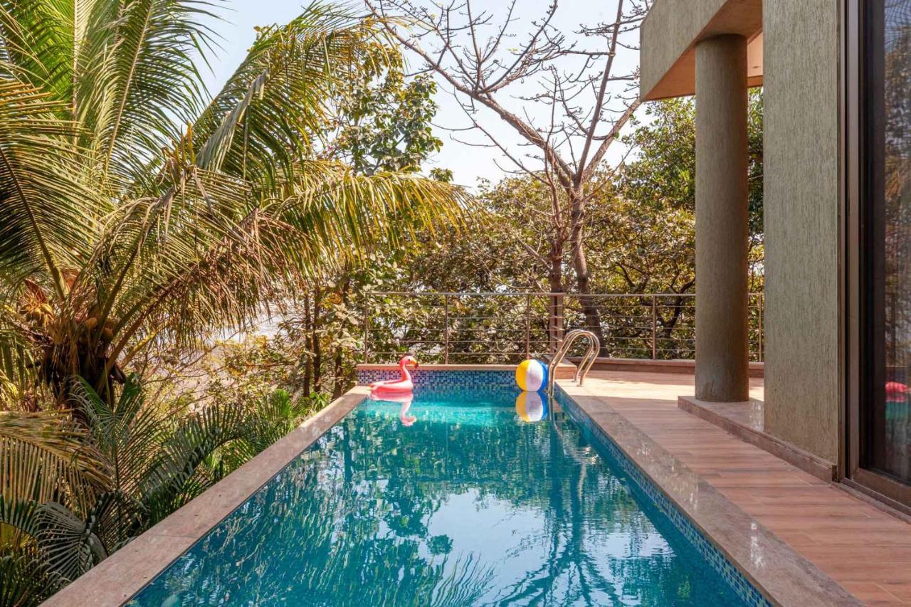 The Blue Horizon By Stayvista - Featuring A Beach-View Villa With A Swimming Pool, Indoor Games, And A Relaxing Balcony Alībāg Extérieur photo