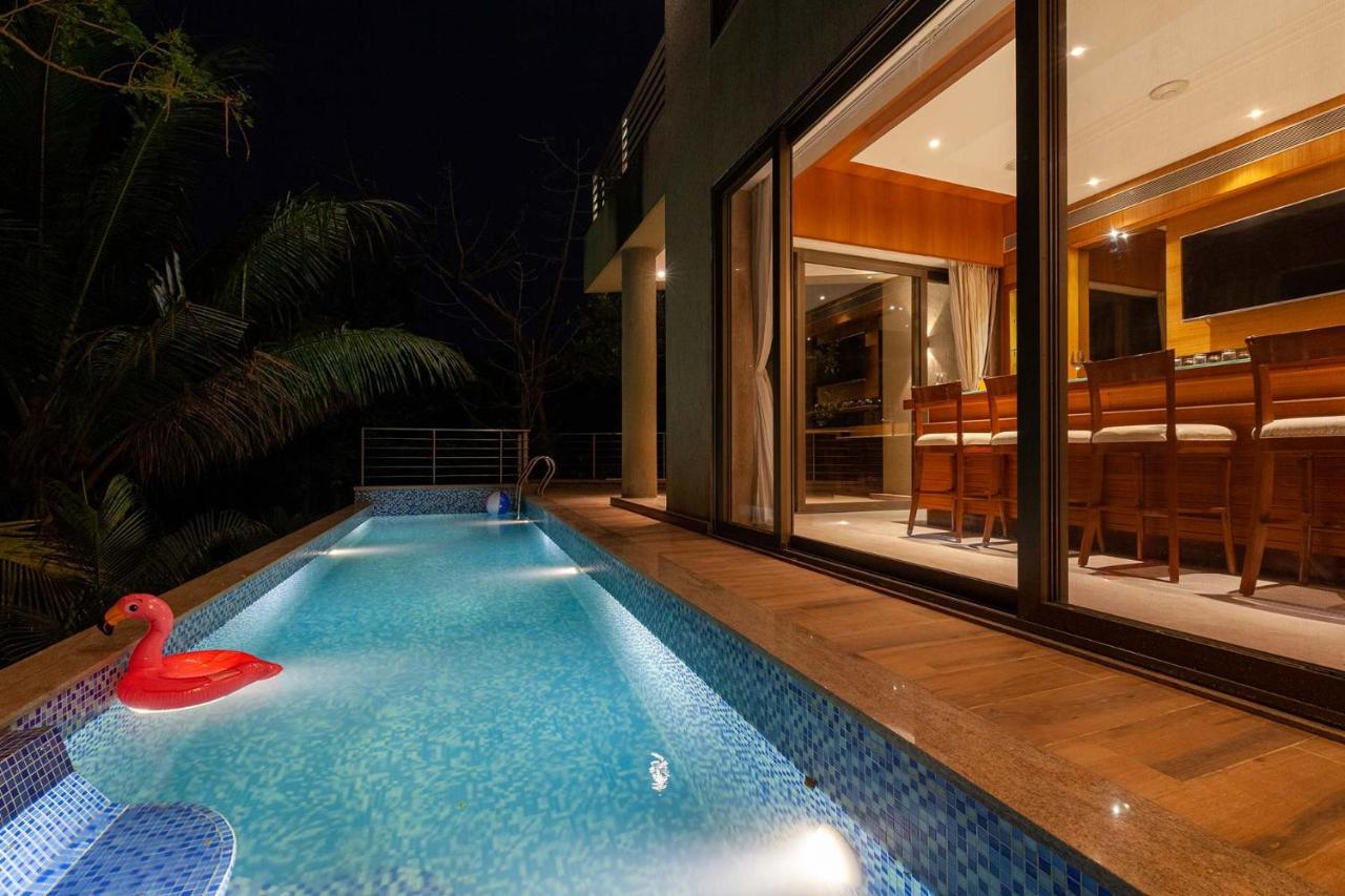 The Blue Horizon By Stayvista - Featuring A Beach-View Villa With A Swimming Pool, Indoor Games, And A Relaxing Balcony Alībāg Extérieur photo
